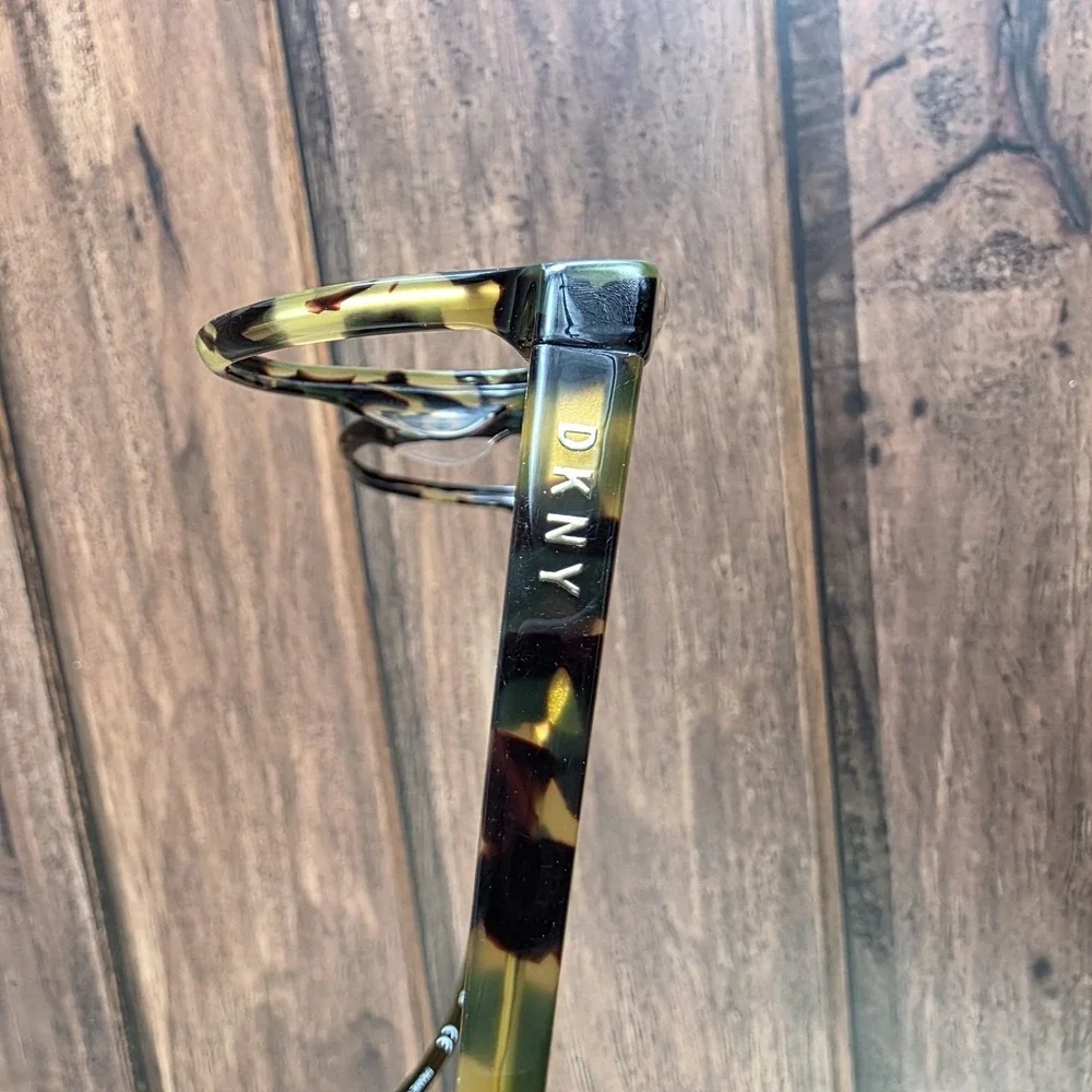 DKNY‎ DK5000 281 Green Tortoise Round Eyeglasses Frames 51-18-135